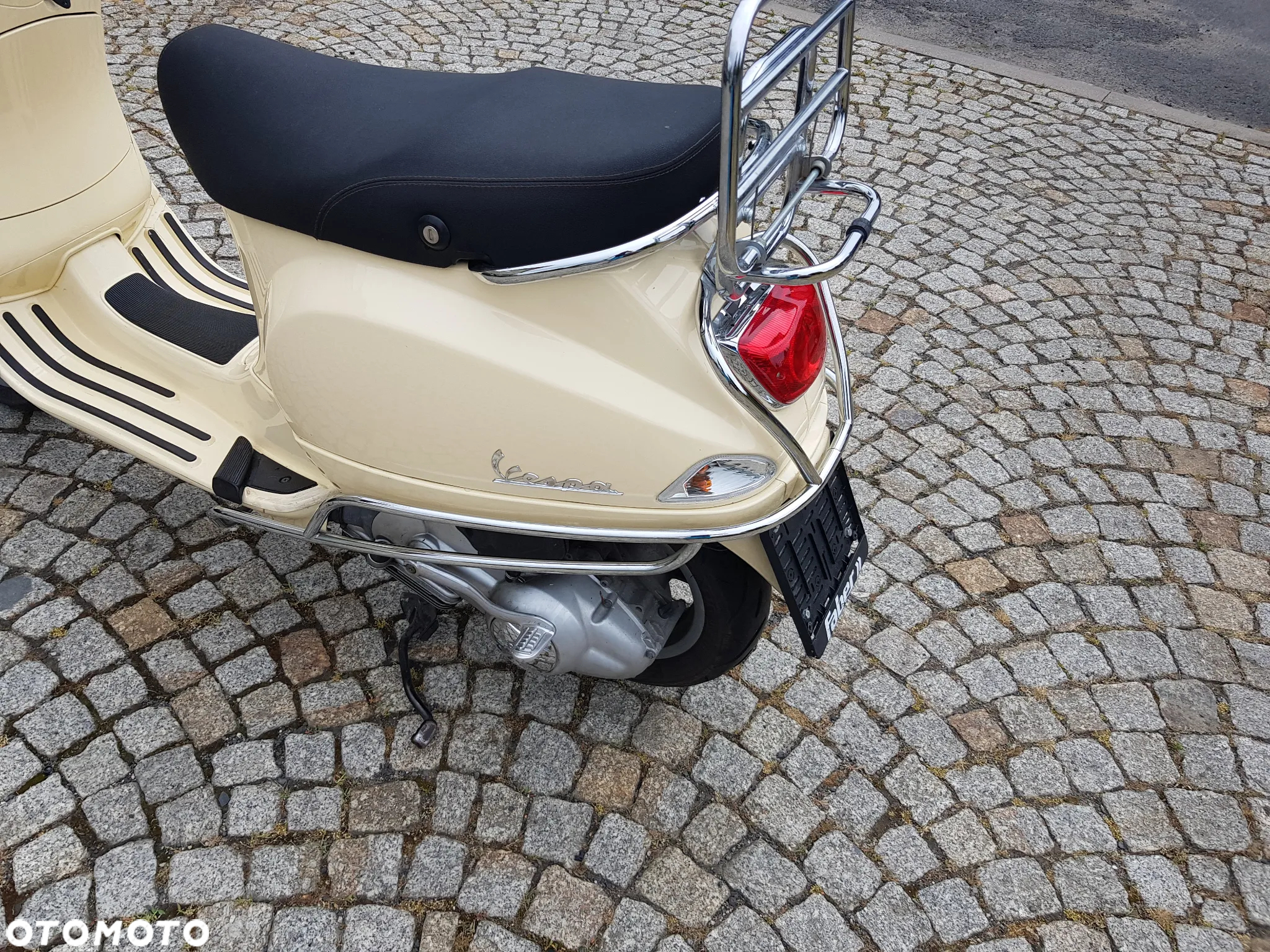 Vespa LX - 3