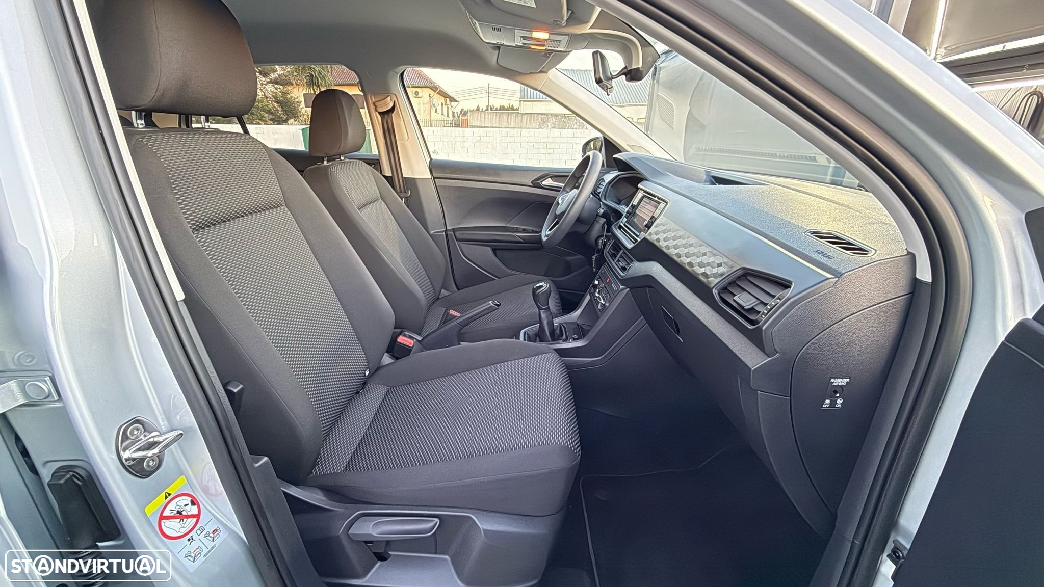 VW T-Cross 1.0 TSI Conceptline - 16