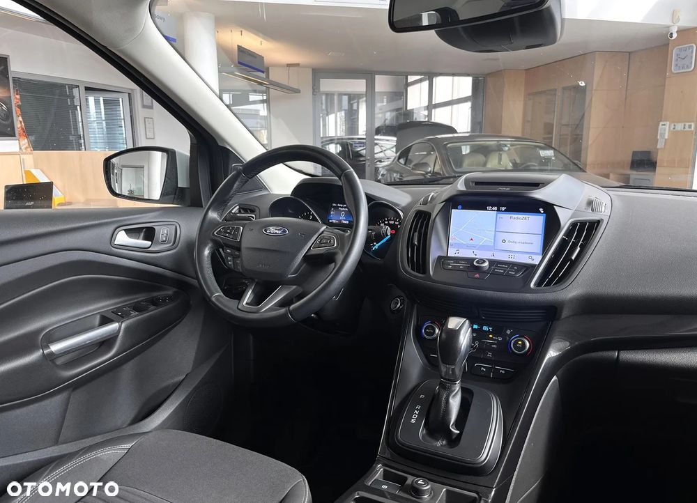 Ford Kuga 2.0 TDCi 4x4 Titanium - 25