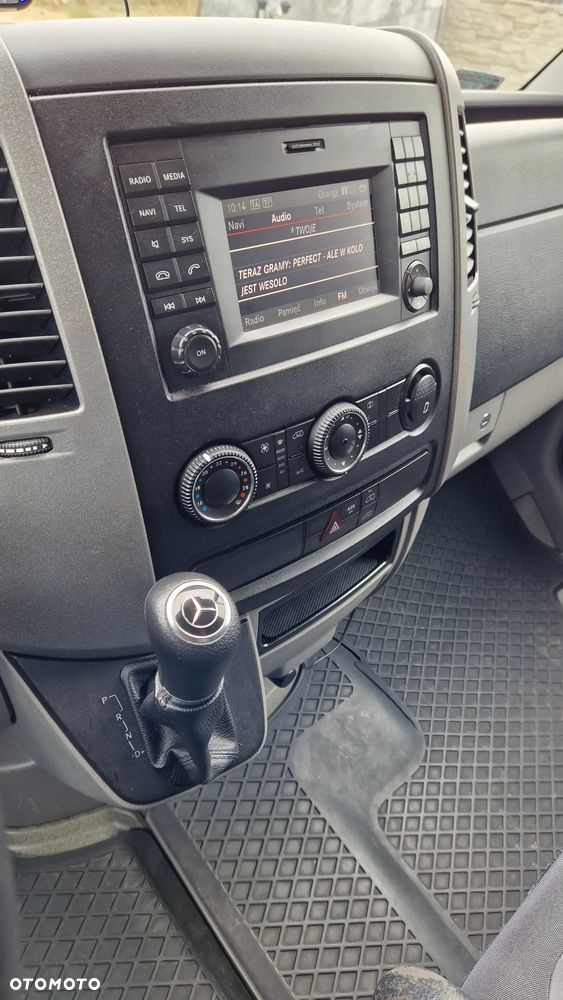 Mercedes-Benz SPRINTER - 15