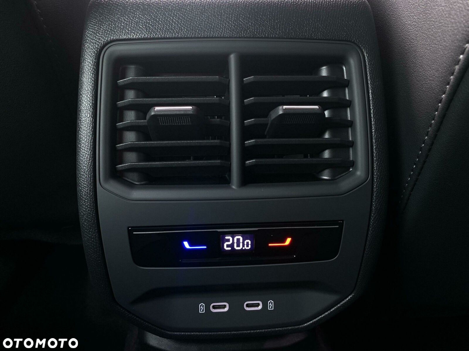 Cupra Formentor 2.0 TSI 4Drive VZ DSG - 23