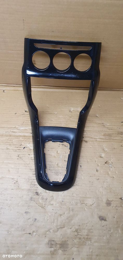 Ramka radia konsoli dekor Citroen C3 II 96841605 9801578777 - 2