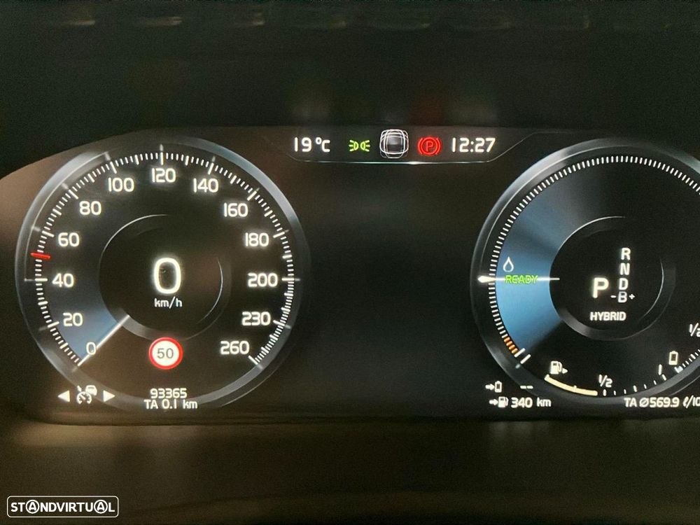 Volvo XC 90 - 13