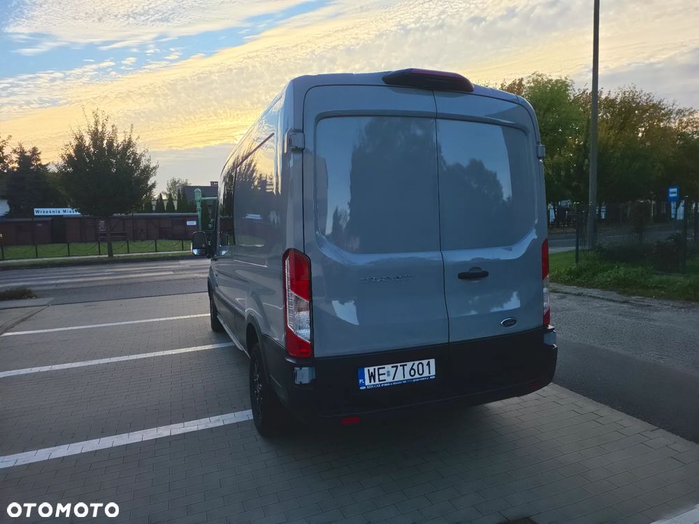 Ford Transit - 11