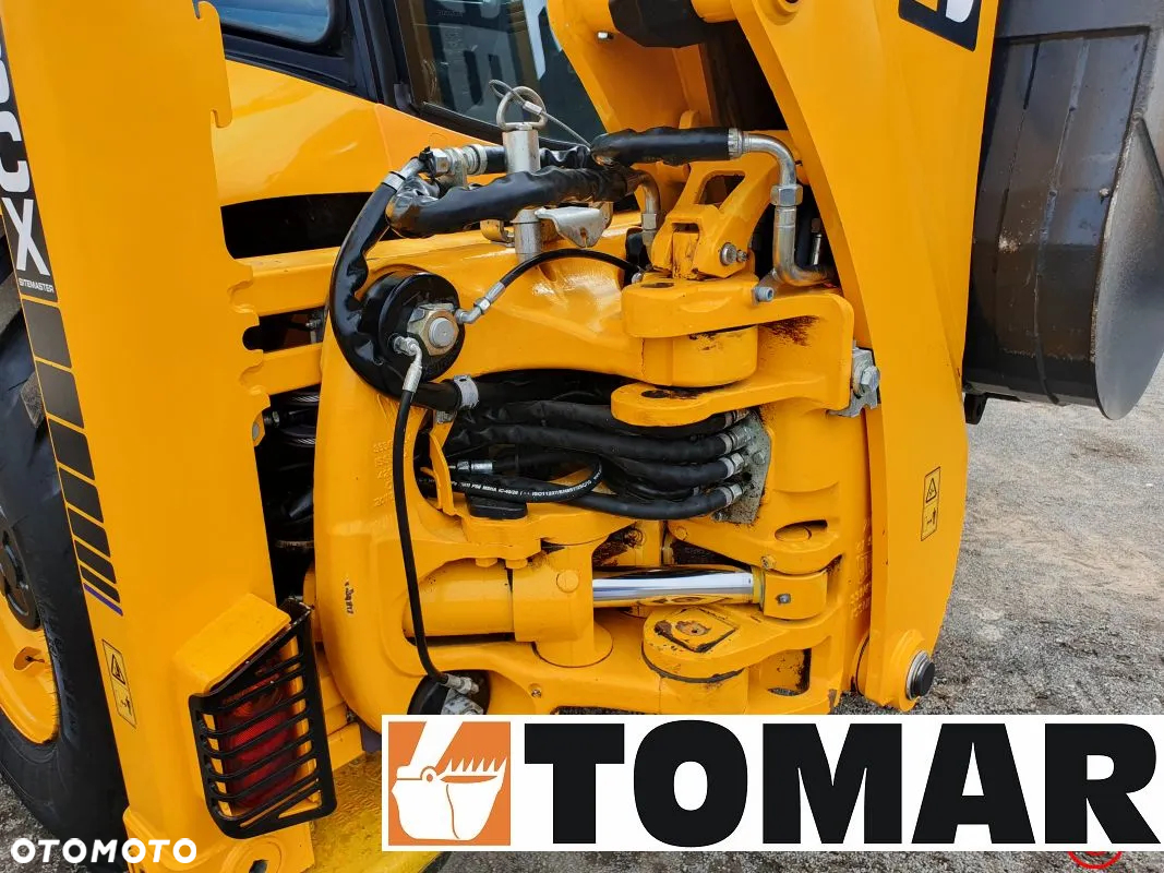 JCB 3CX - 23
