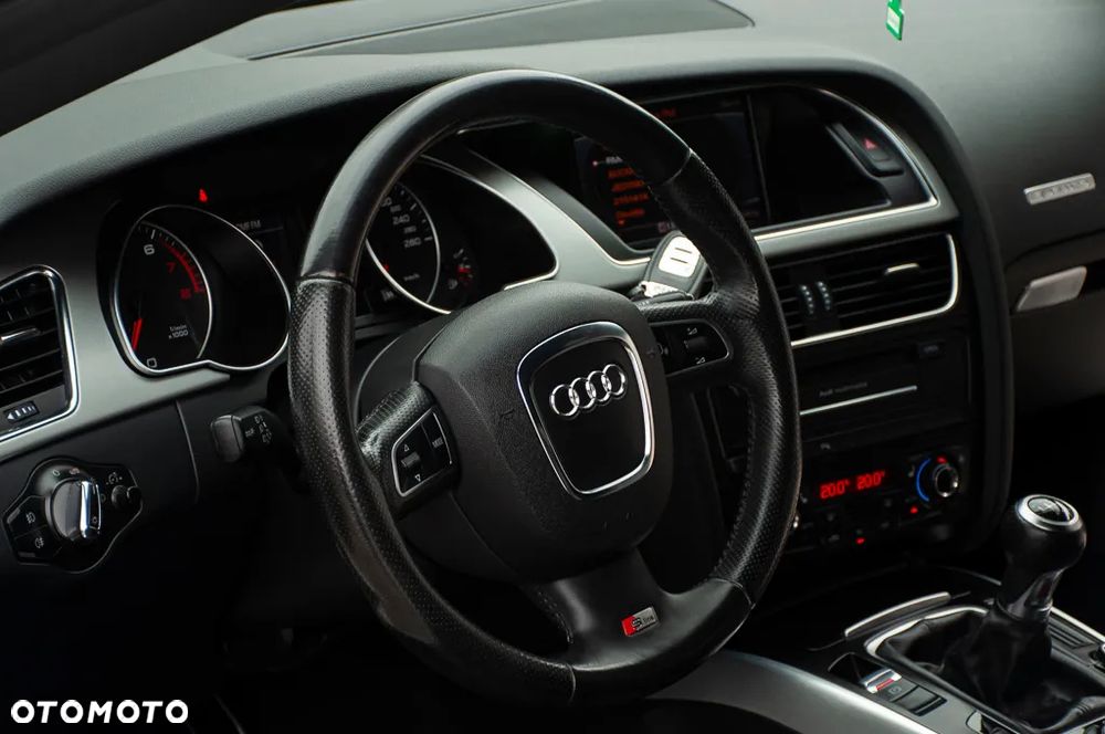 Audi A5 Coupé 2.0 TFSI Quattro - 23