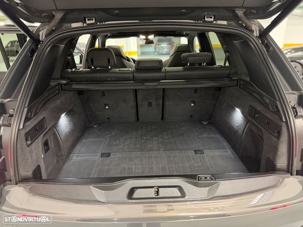 BMW X5 45 e xDrive Pack M 50 anos - 28