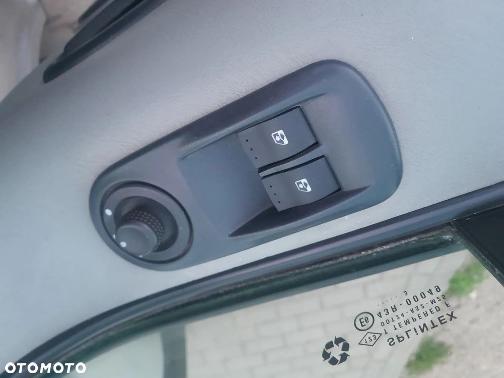 Renault Trafic L1H1 Komfort - 10