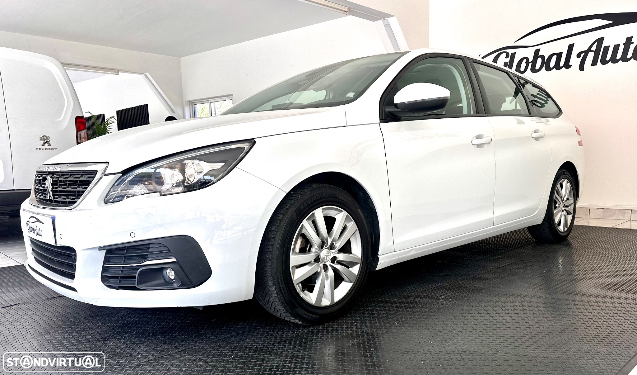 Peugeot 308 SW BlueHDi 120 EAT6 Stop & Start Allure - 6