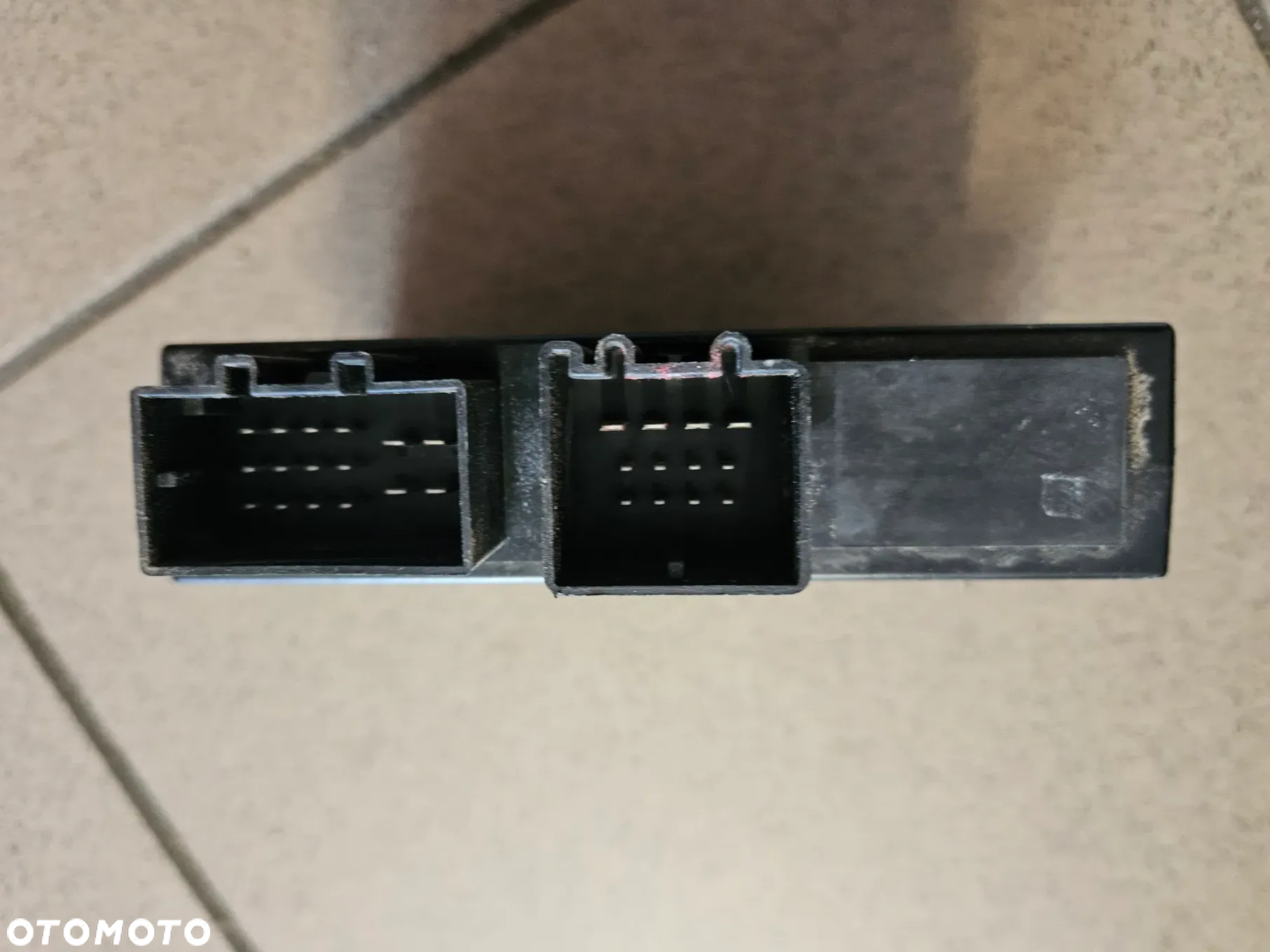 VW T5 LIFT moduł sterownik haka 300001506558VW T5 LIFT - 4