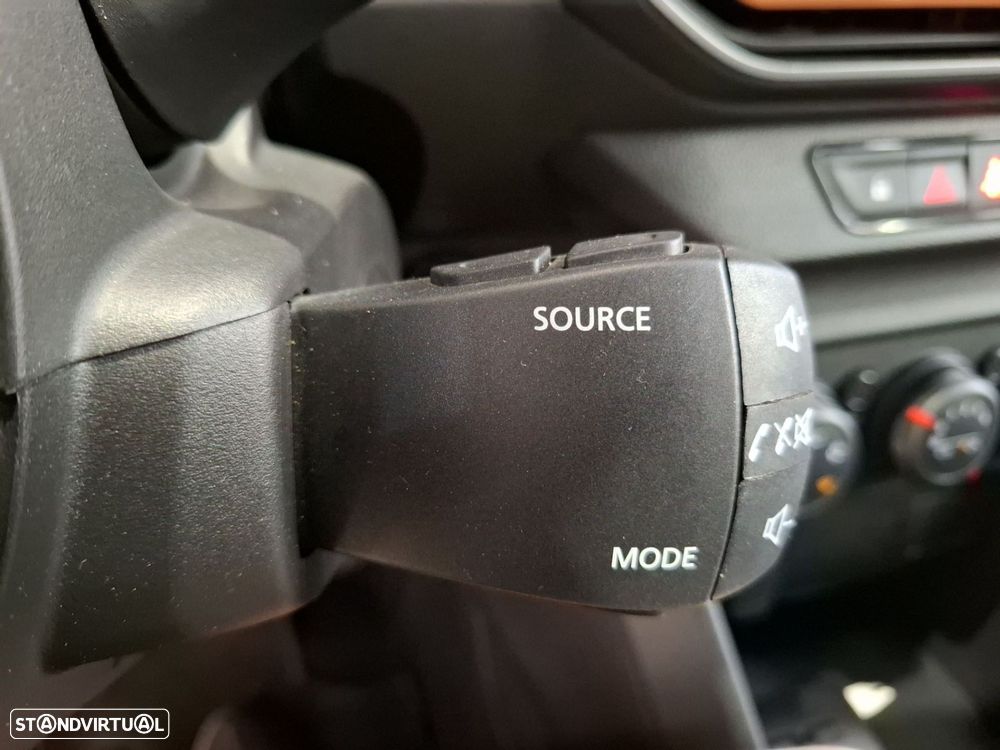 Dacia Sandero 1.0 ECO-G Essential Bi-Fuel — fotografia 24