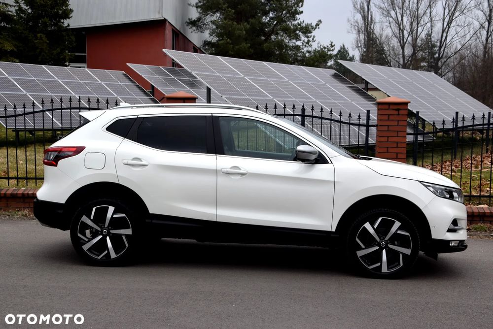 Nissan Qashqai 1.6 DIG-T Tekna+ - 4