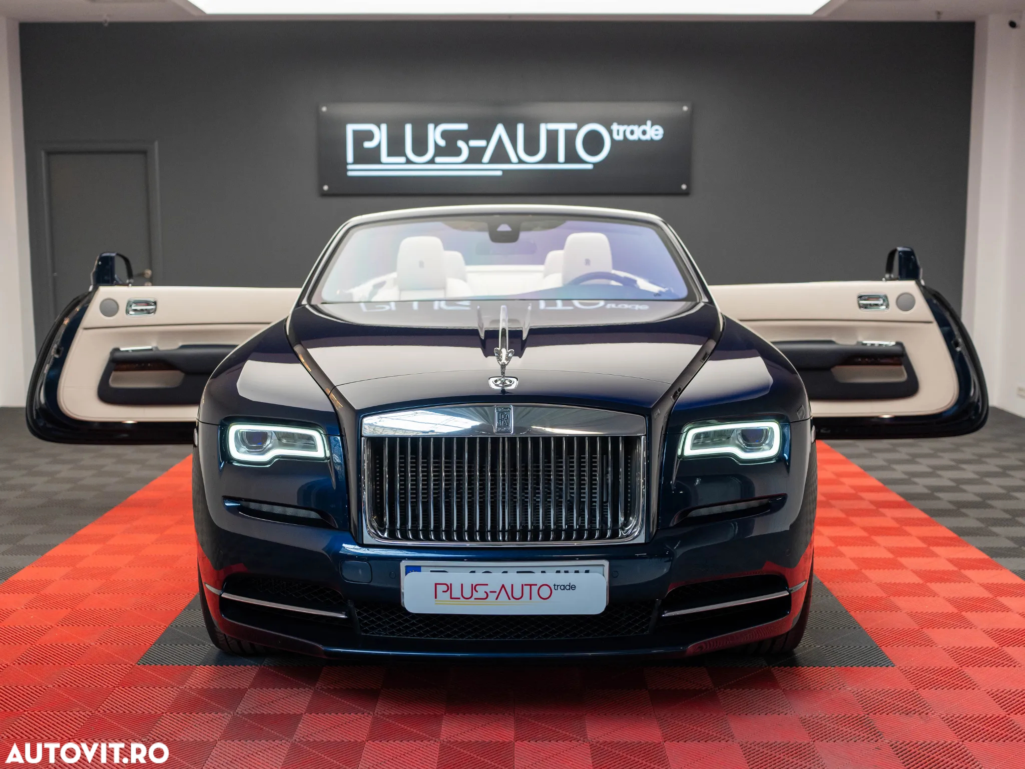 Rolls-Royce Dawn Standard - 12