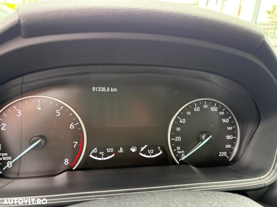 Ford EcoSport - 10
