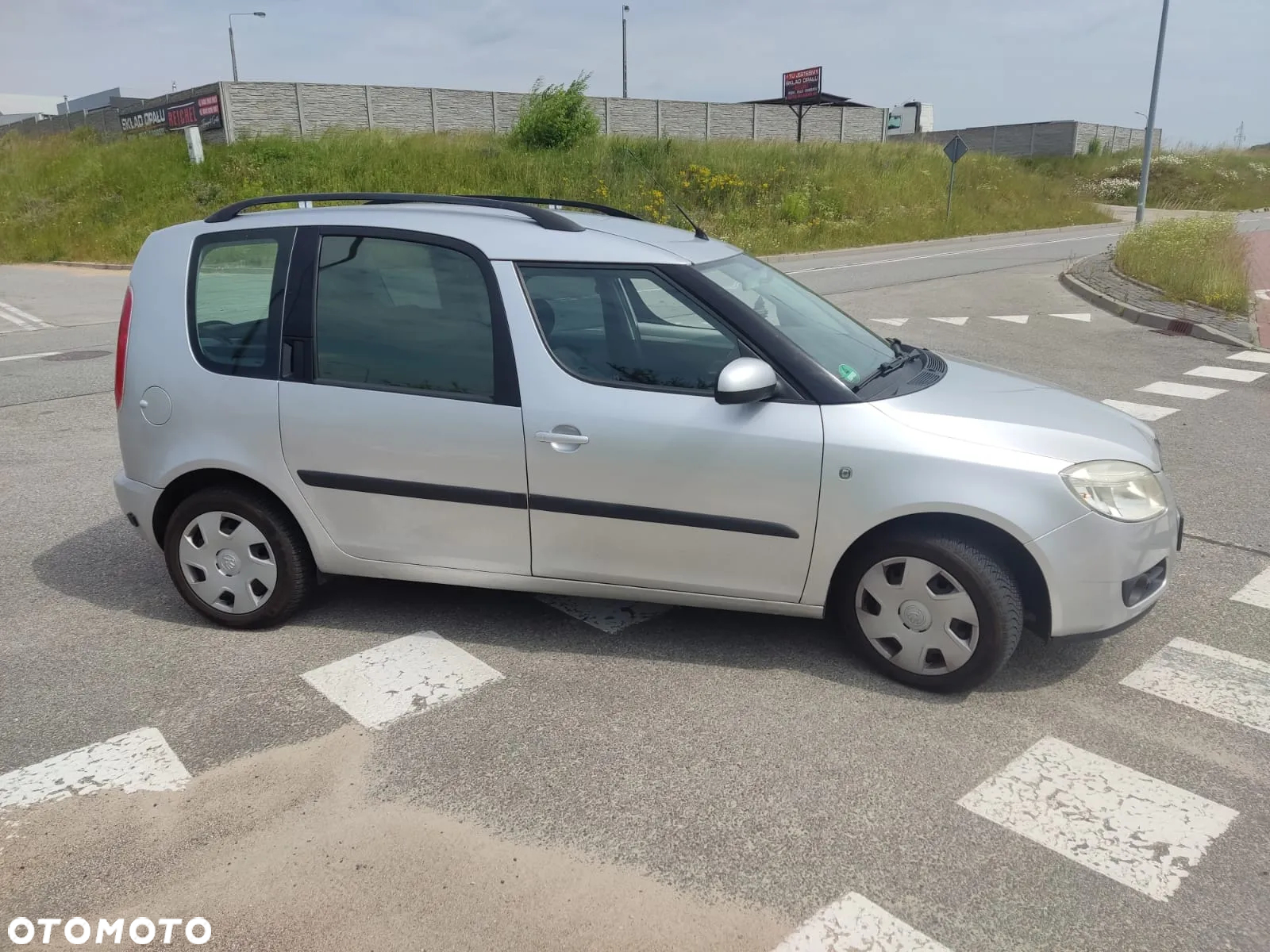 Skoda Roomster 1.4 MPI FAMILY - 12