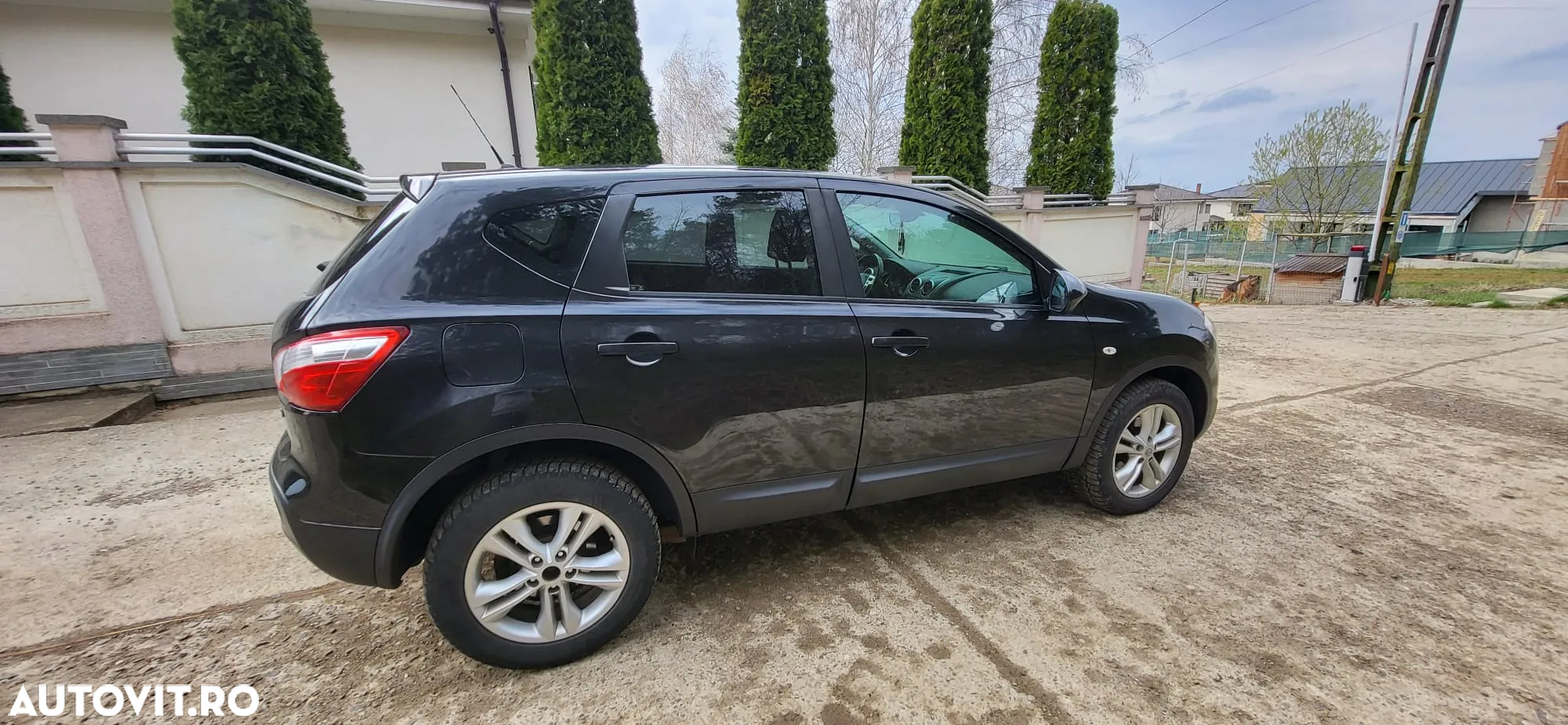 Nissan Qashqai 2.0 DCI DPF Tekna - 8