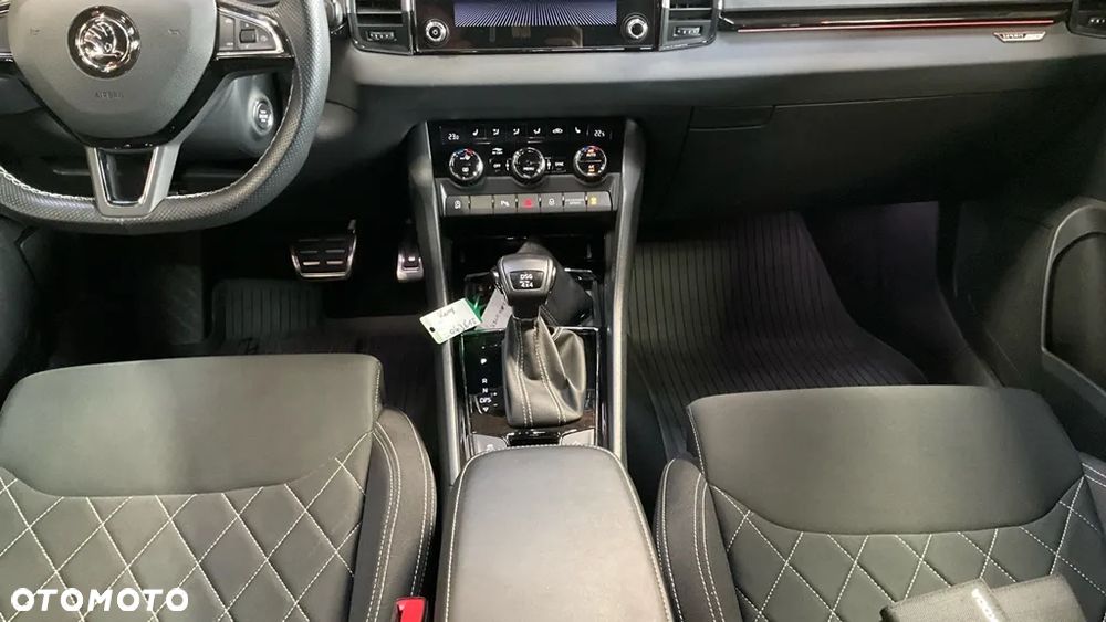 Skoda Karoq 2.0 TDI SCR 4x4 Sportline DSG - 10