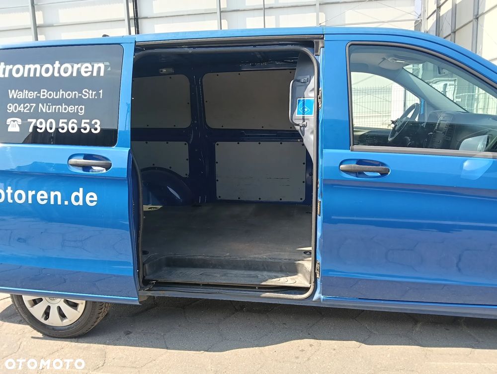 Mercedes-Benz Vito - 30