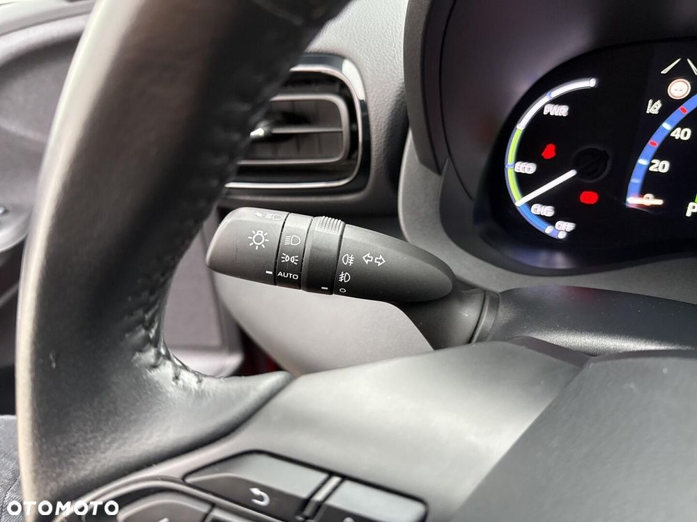 Toyota Yaris Cross Hybrid 1.5 Comfort - 20