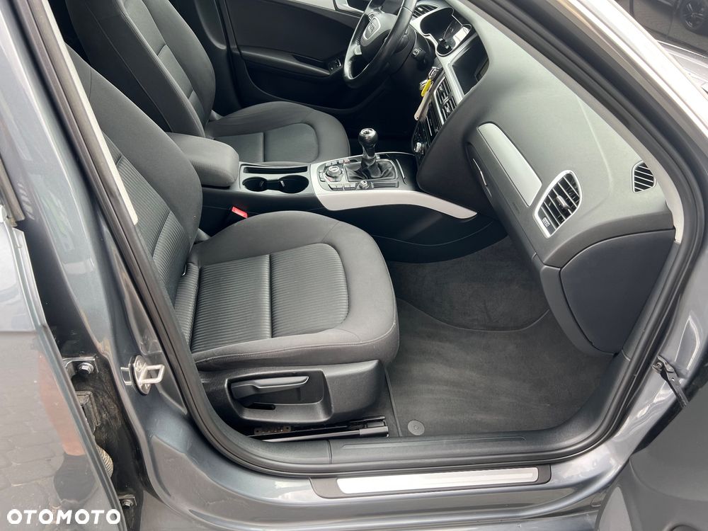 Audi A4 Avant - 28