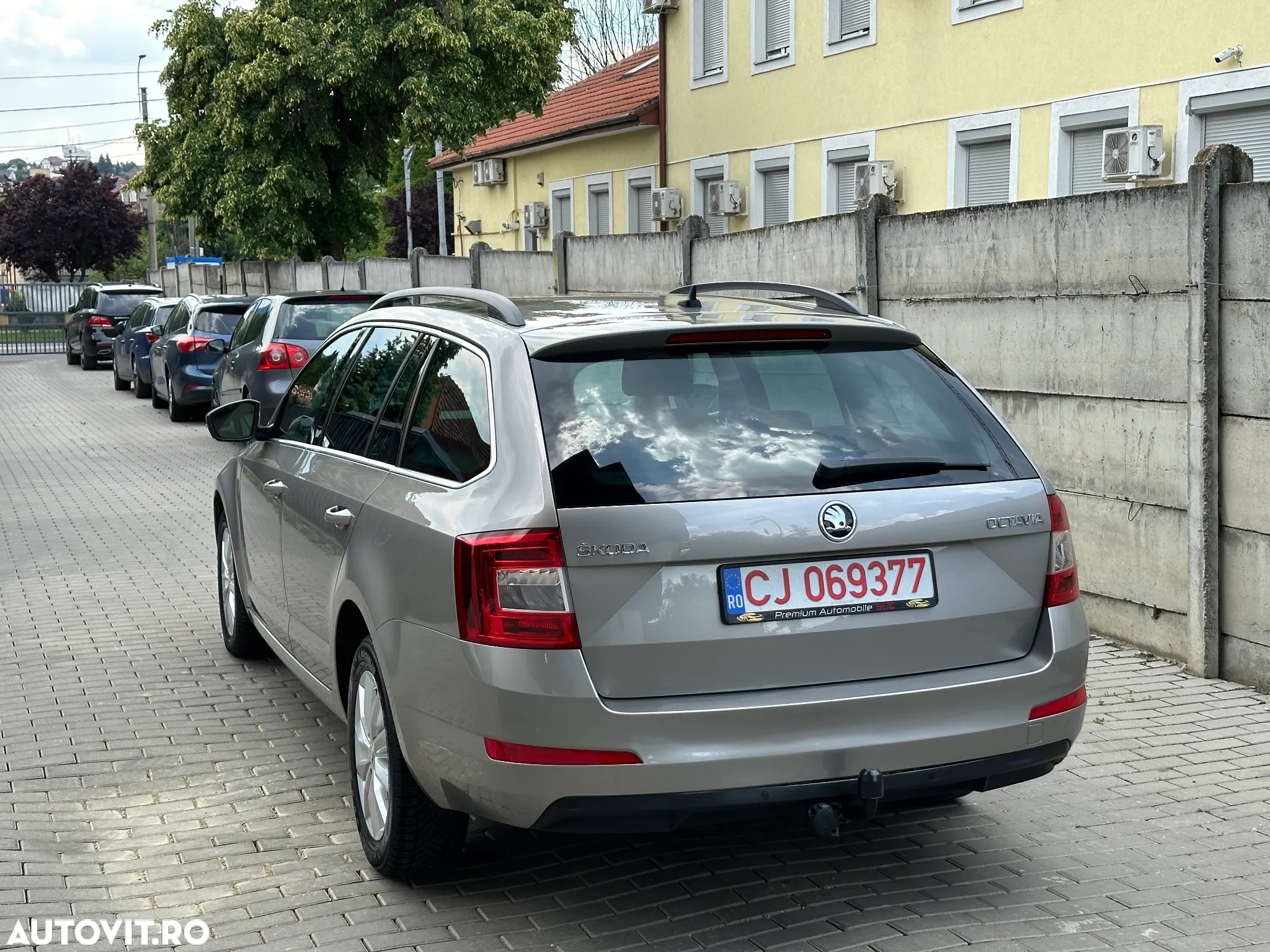 Skoda Octavia Combi 1.6 TDI (Green tec) Ambition - 13
