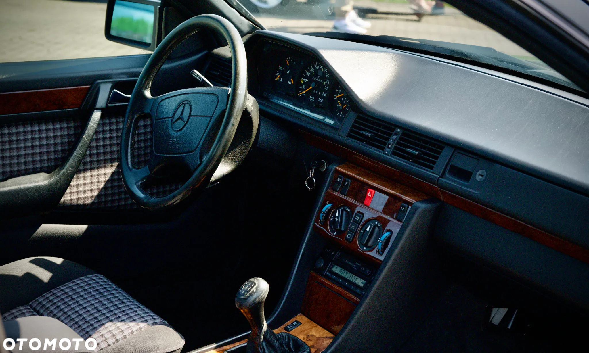 Mercedes-Benz W124 (1984-1993) - 4