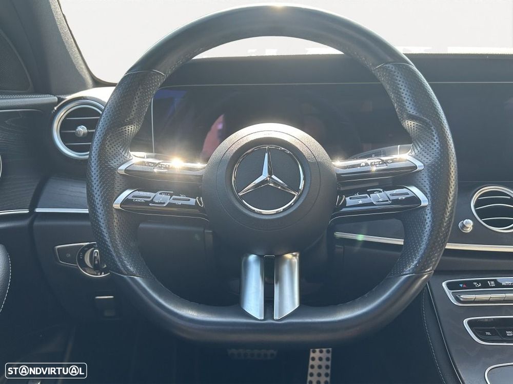 Mercedes-Benz E 220 d AMG Line — fotografia 10