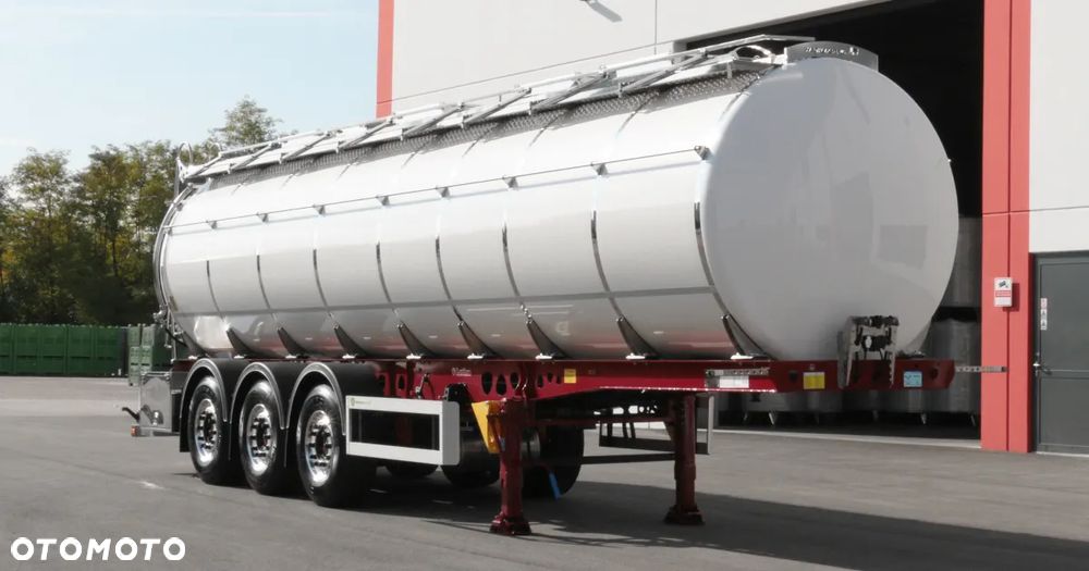 Berger LETINA / ATP / 1 x 28.000 / 1 x 32.000 / 3 kom / STOCK - 15