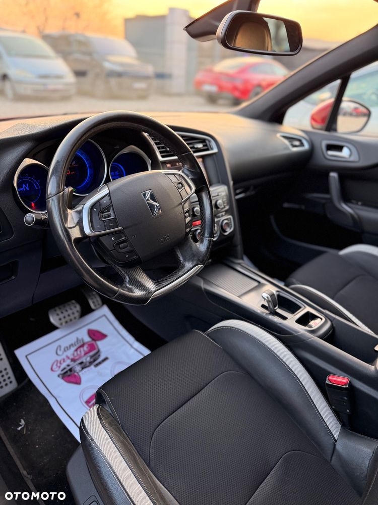 Citroën DS4 1.6 THP SoChic MCP - 11