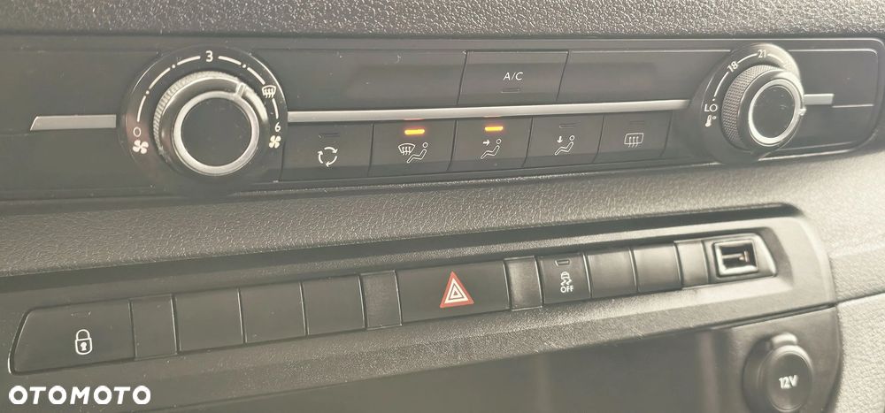 Peugeot Expert - 33