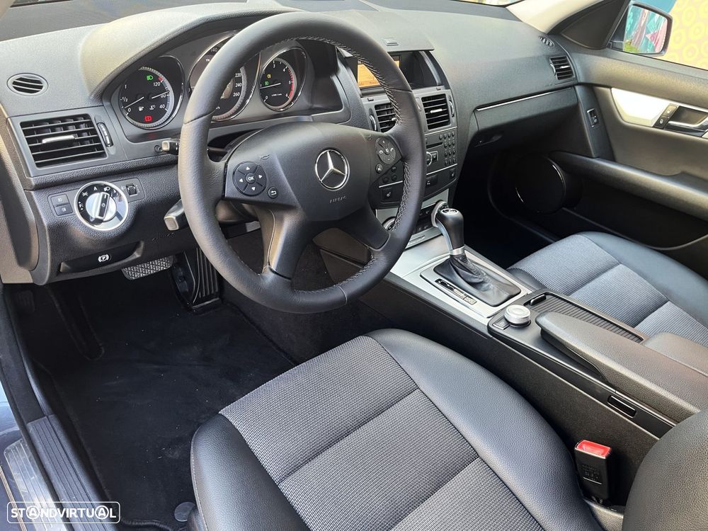 Mercedes-Benz C 220 CDI Avantgarde Aut. - 12