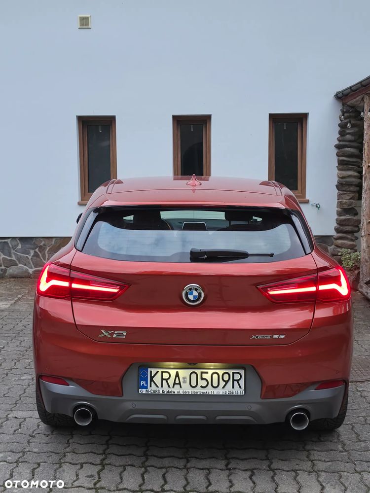 BMW X2 xDrive25d M Mesh sport - 2