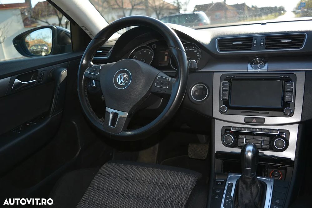 Volkswagen Passat Variant 1.8 TSI DSG Sportline - 8