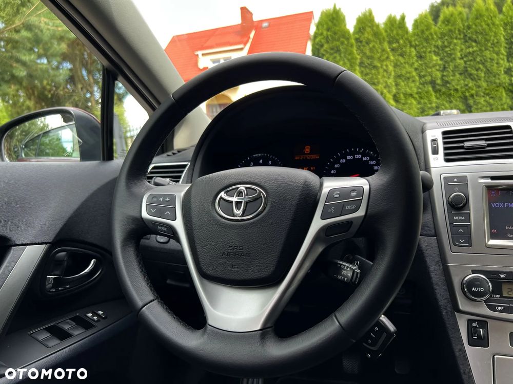 Toyota Avensis 1.8 Business Edition - 29