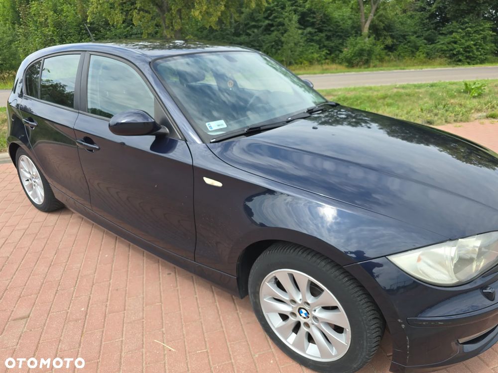 BMW Seria 1 118i - 3