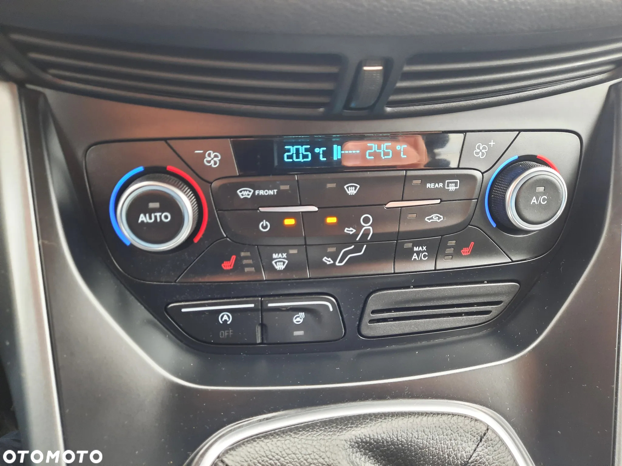 Ford Kuga 2.0 TDCi AWD Edition - 22