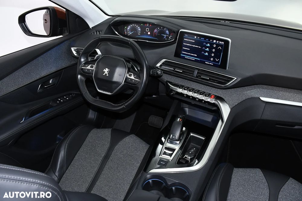 Peugeot 3008 PureTech 130 Stop & Start EAT6 Allure - 5
