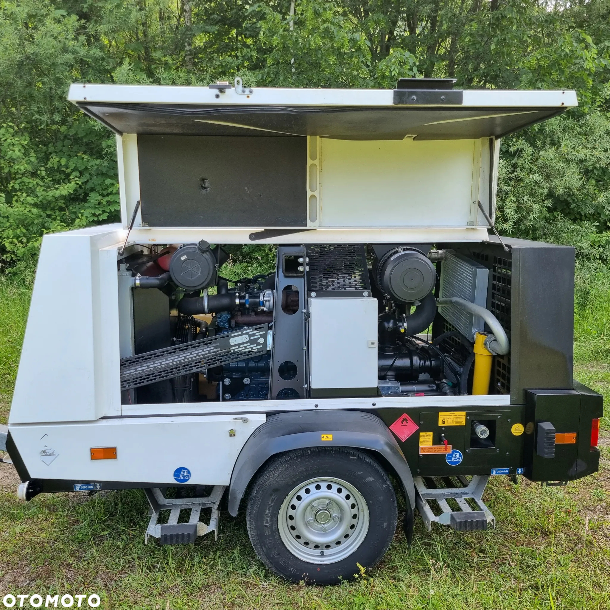 Inny Kompresor KAESER M82 jak Nowy z salonu 2019r z Norwegii 8,5m3 Kubota V3307 - 2
