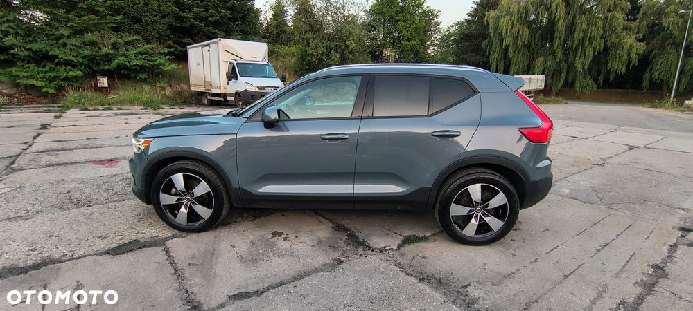 Volvo XC 40 T5 AWD Geartronic Momentum - 9