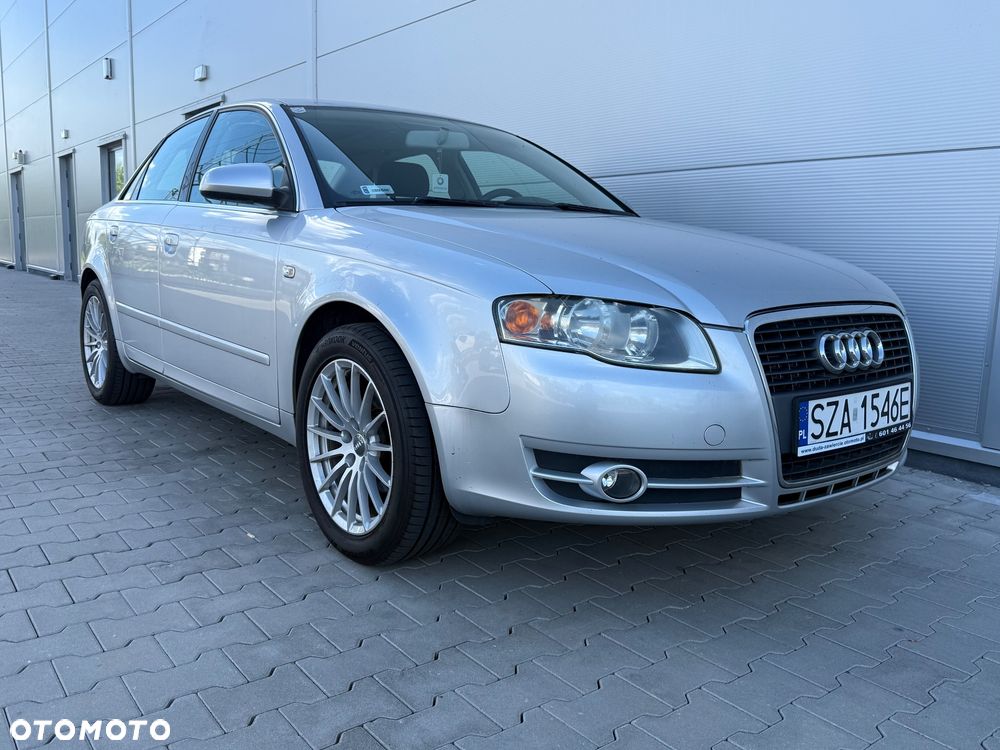 Audi A4 Limousine - 22