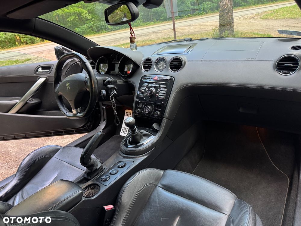 Peugeot RCZ 1.6 200 THP - 11
