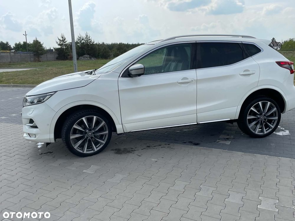 Nissan Qashqai 1.7 dCi 4x4 Tekna+ Xtronic - 5