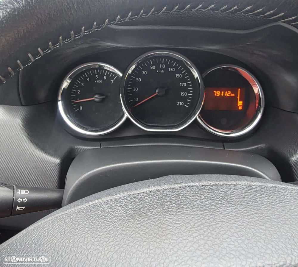 Dacia Duster 1.5 dCi Prestige - 19