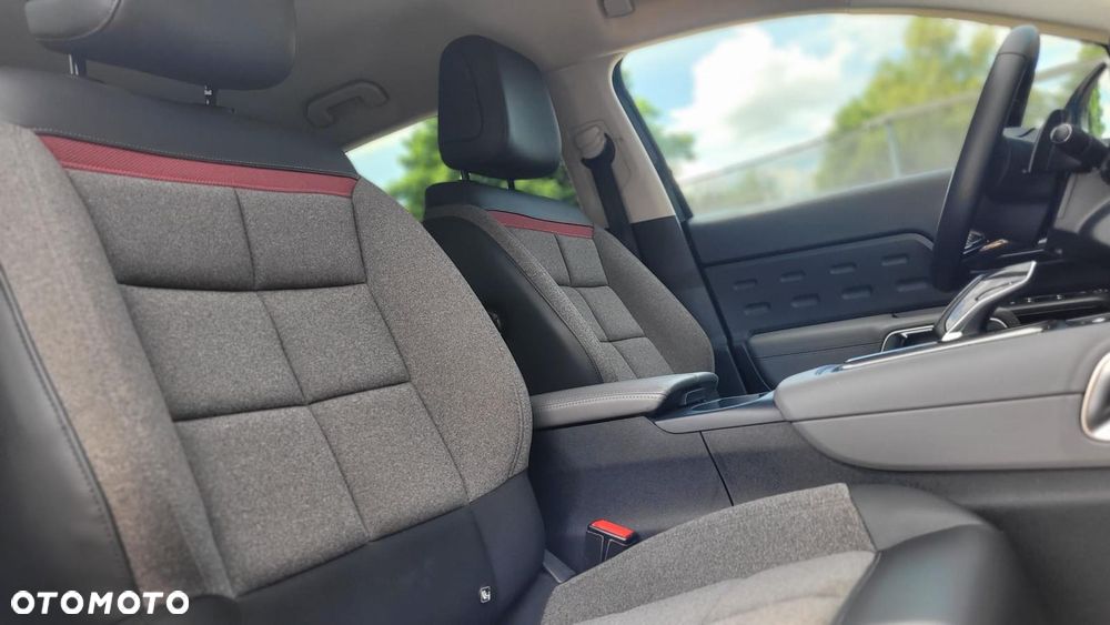 Citroën C5 Aircross 225 e.EAT8 SHINE PACK - 38