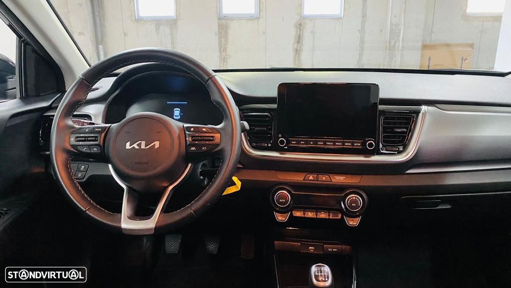 Kia Stonic 1.0 T-GDI Drive - 12