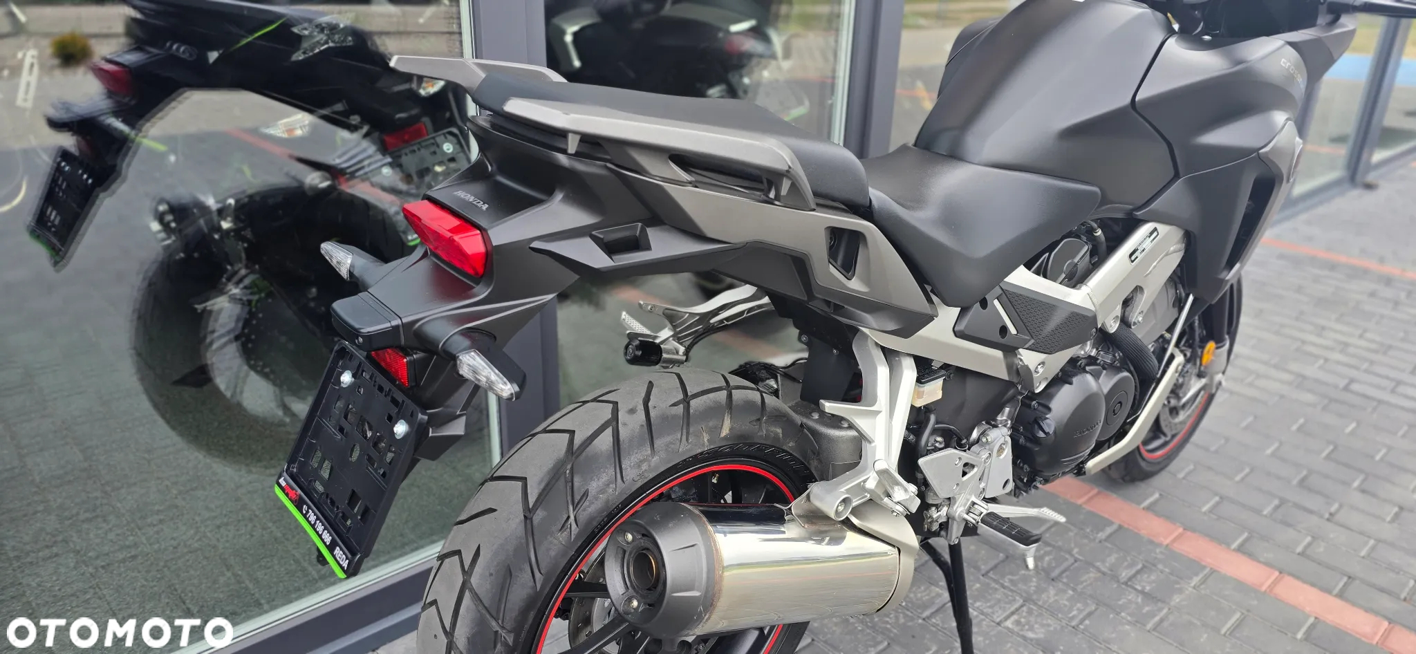 Honda VFR - 18