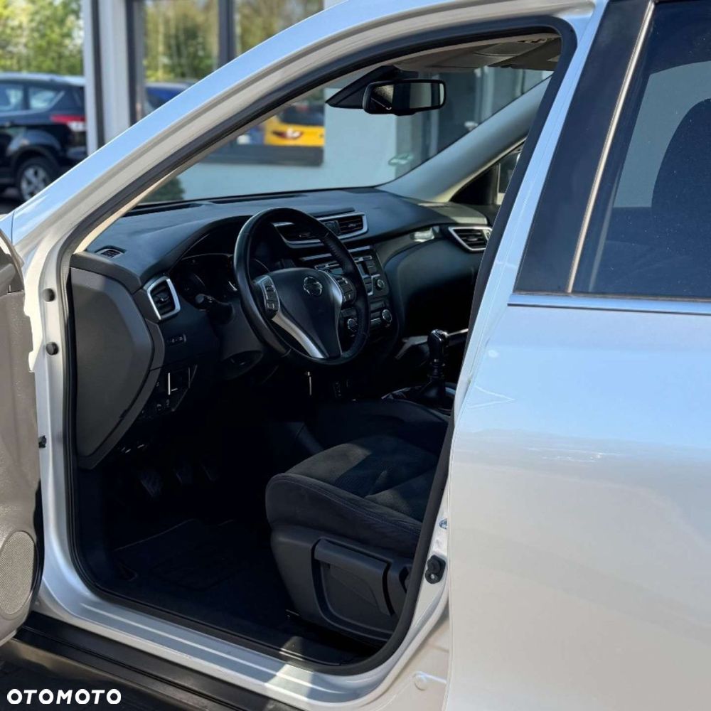 Nissan X-Trail - 18