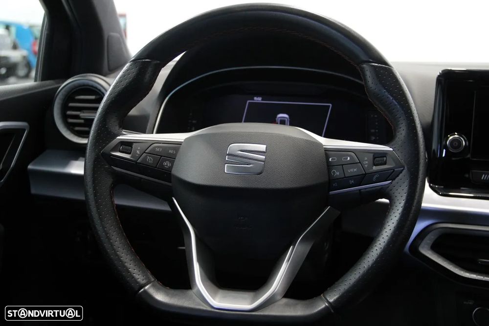 SEAT Arona 1.0 TSI FR - 9