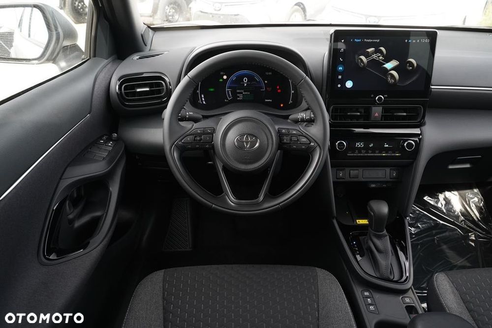 Toyota Yaris Cross - 15