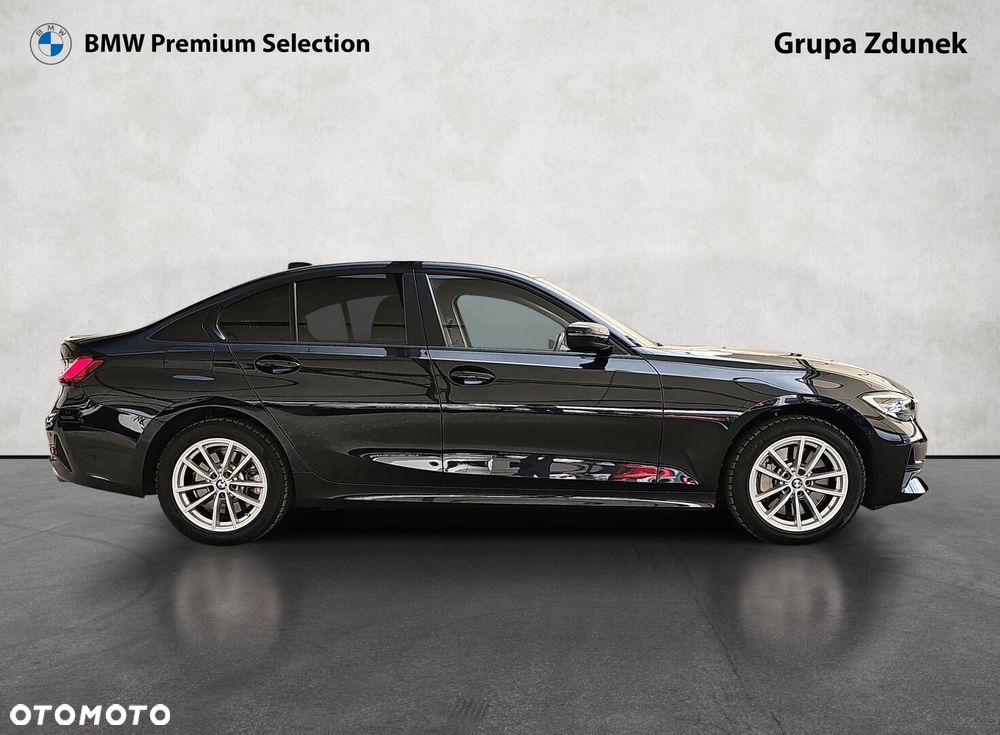 BMW Seria 3 330i xDrive Advantage - 5